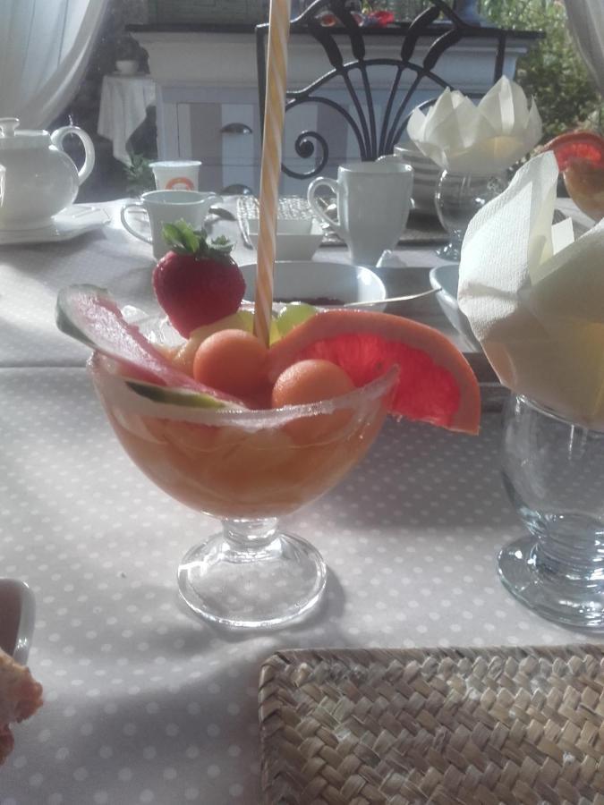 La Caldamente Bed & Breakfast Rieux-de-Pelleport Eksteriør bilde